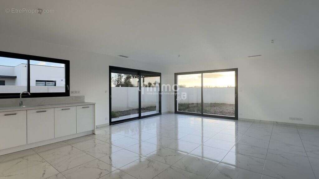 Maison à CAMPLONG-D&#039;AUDE