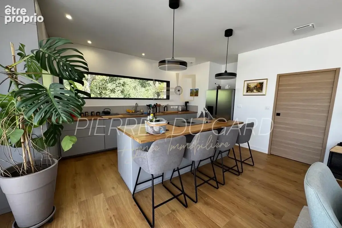 Maison 150 m² à Uzes  - photo 9