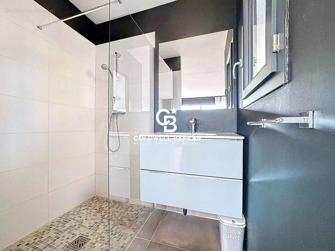 Maison à LES ADRETS-DE-L'ESTEREL