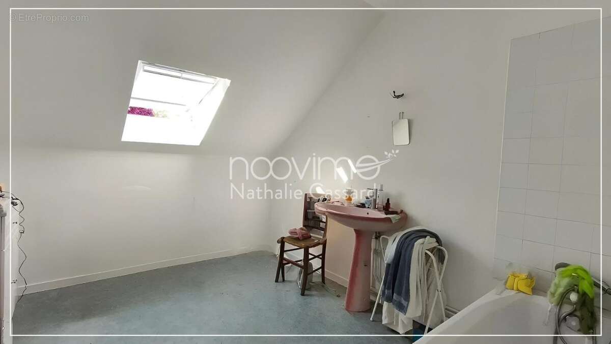 Maison en pierre à rénover  136 m2  5 chambres + grenier amé - photo 12