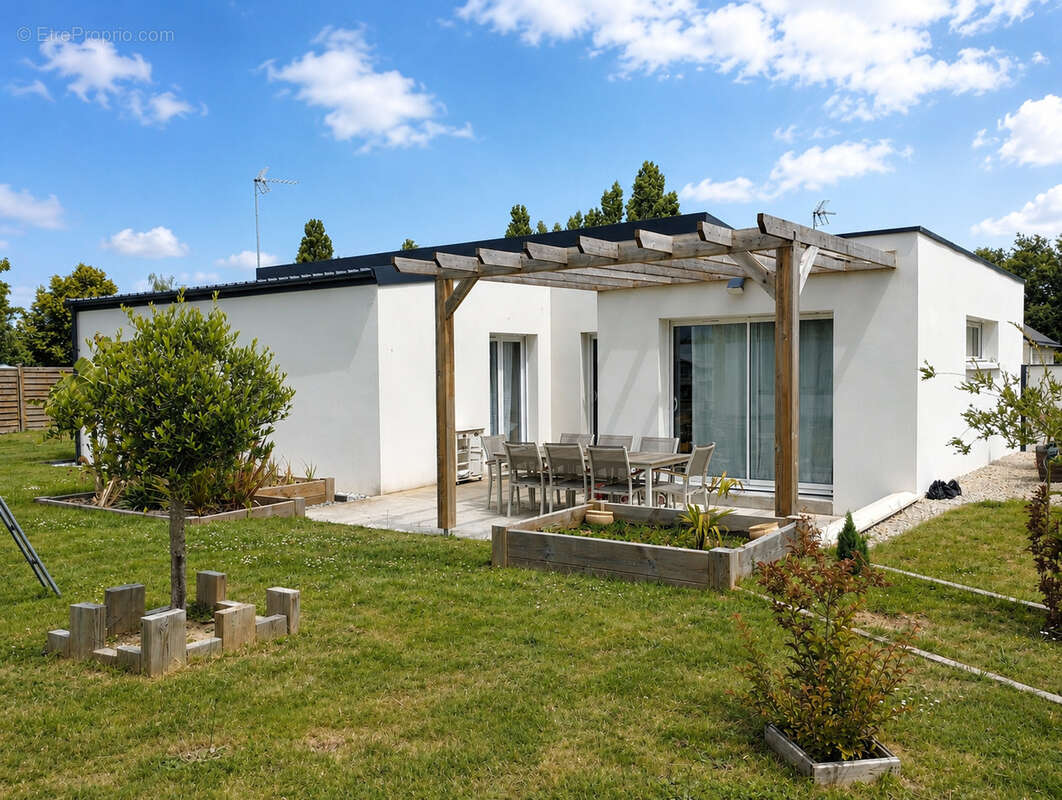 Maison à PONTCHATEAU