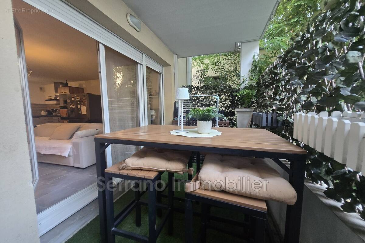 Appartement à CHATEAURENARD