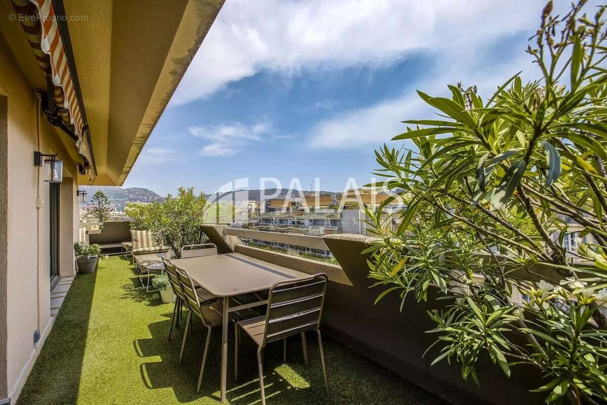 Appartement à NICE