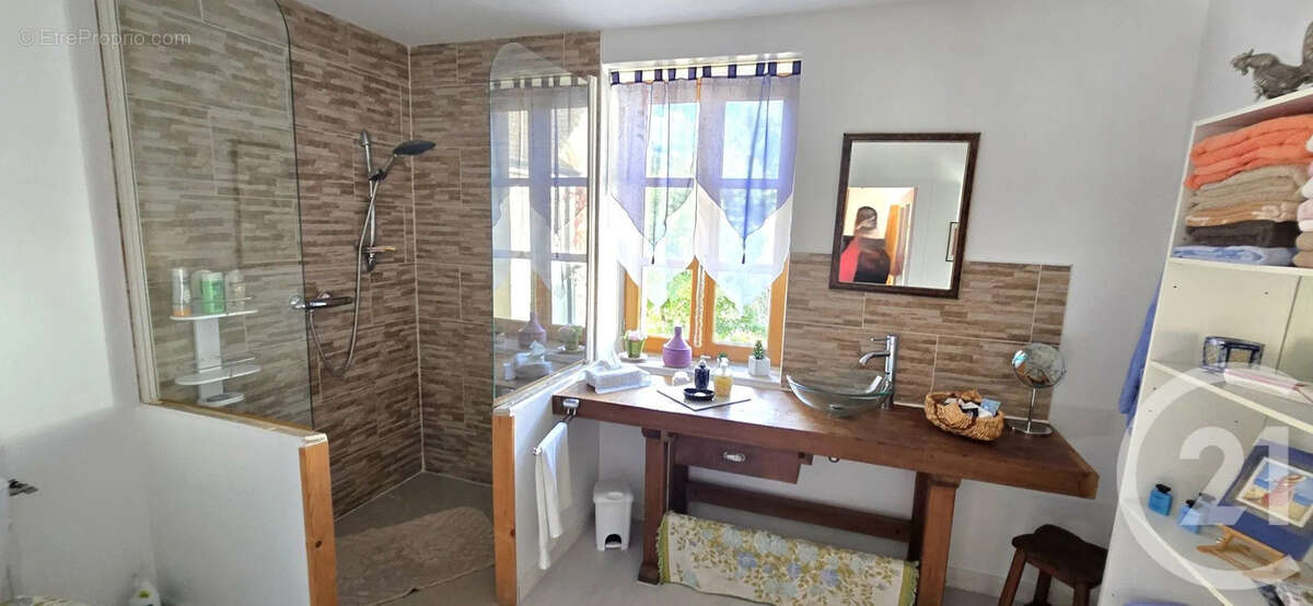 Maison à LE CREUSOT