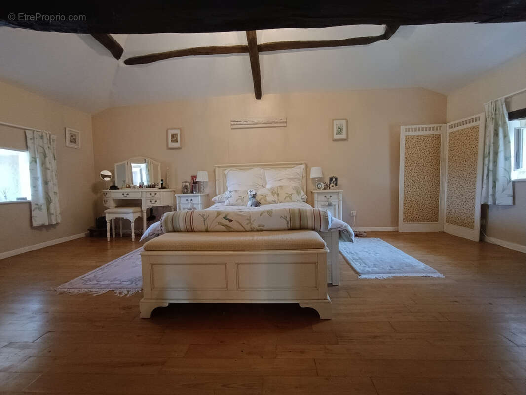 Maison à PLEUVILLE