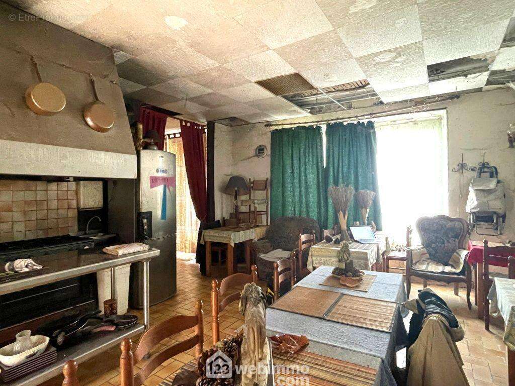 ... de 31 m2. - Maison à MIREBEAU