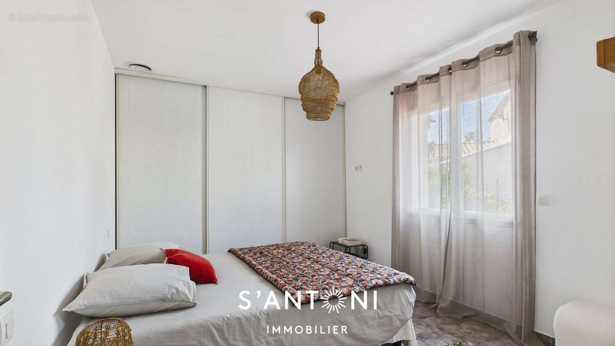 LE GRAU D'AGDE- Villa de PP sur terrain de 915 m² proche de toutes commodités - photo 16