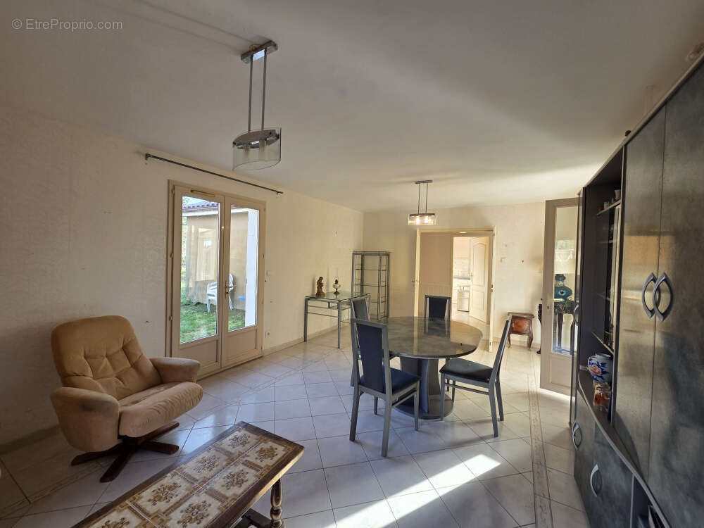 Maison à SAINT-GOUSSAUD