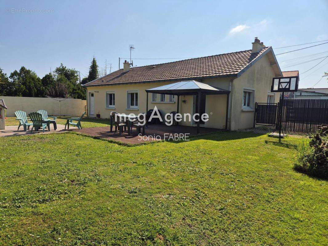 Maison à LA MONTAGNE