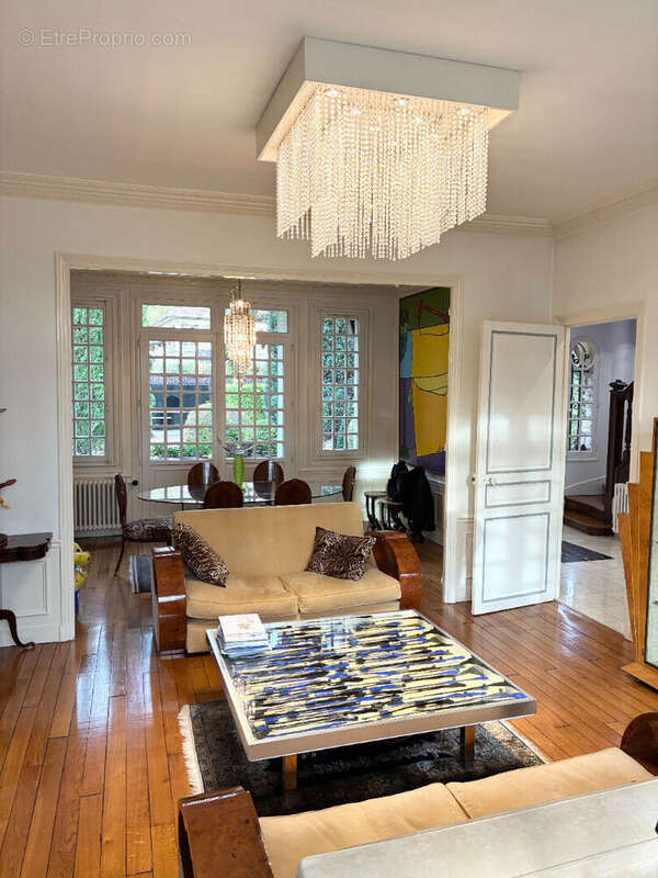 Maison à MONTMORENCY