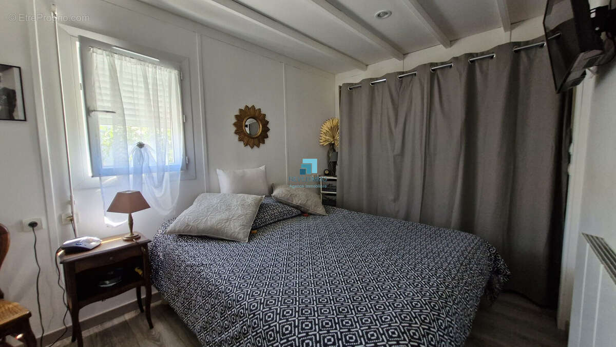 Maison à PUGET-SUR-ARGENS