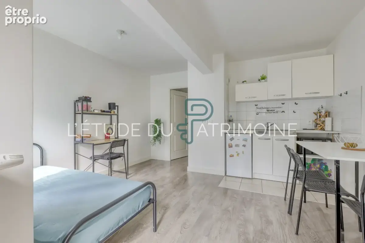 Appartement 1 pièce 27 m² à vendre à Chatenay-Malabry (92290) - photo 2