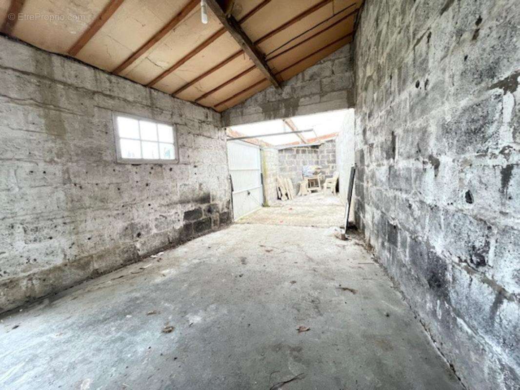 Elégante maison réhabilitée; prête à vivre ANGOULEME (16) - photo 9