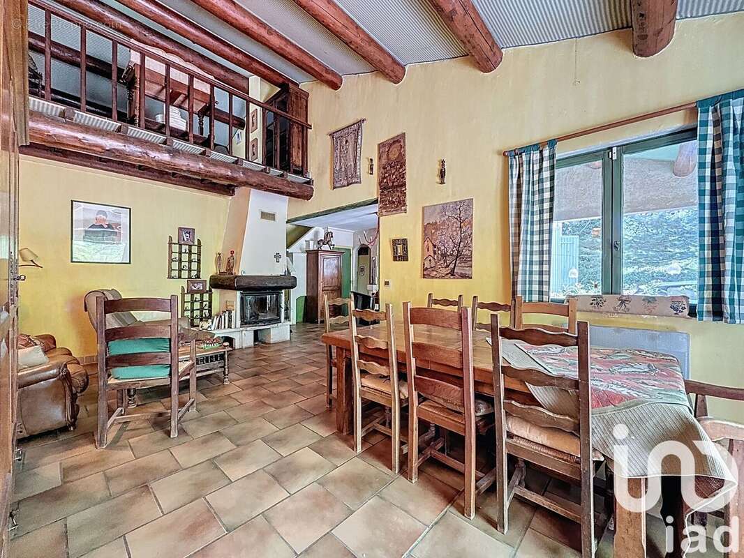 Photo 7 - Maison à LACOSTE