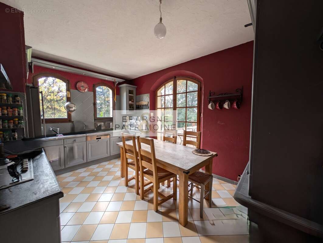 n°9 - Maison à DIEMOZ