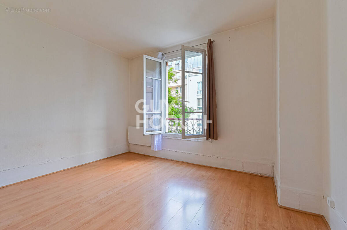 Appartement à PARIS-12E