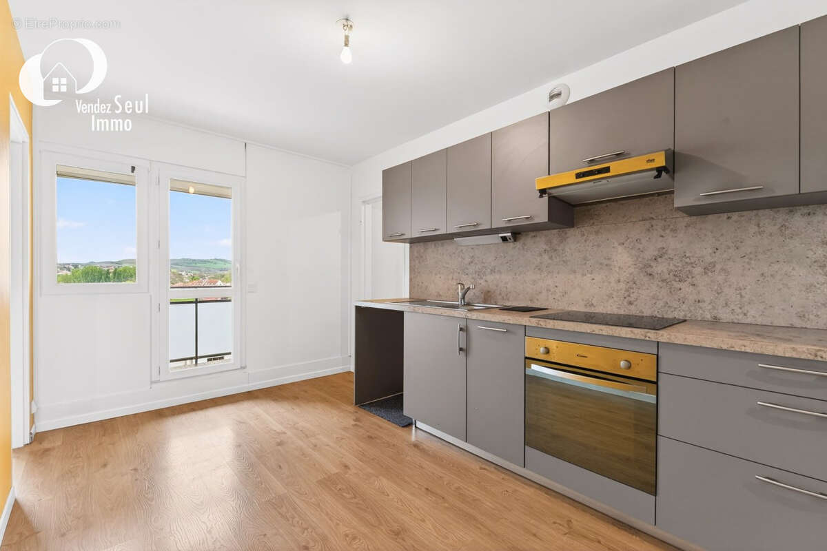Appartement à LE CENDRE