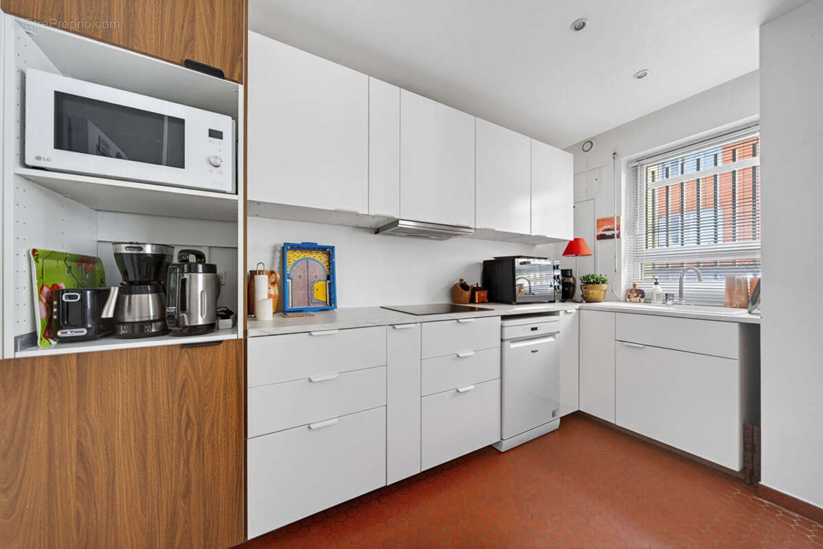 Appartement à PARIS-20E