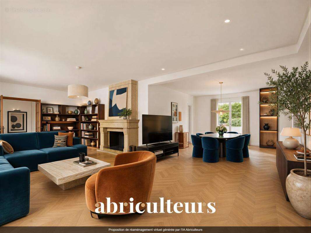 Magnifique Propriété Familiale de charme de 310 m² avec piscine et magnifique jardin arboré en vente à Yerres (91) - photo 4
