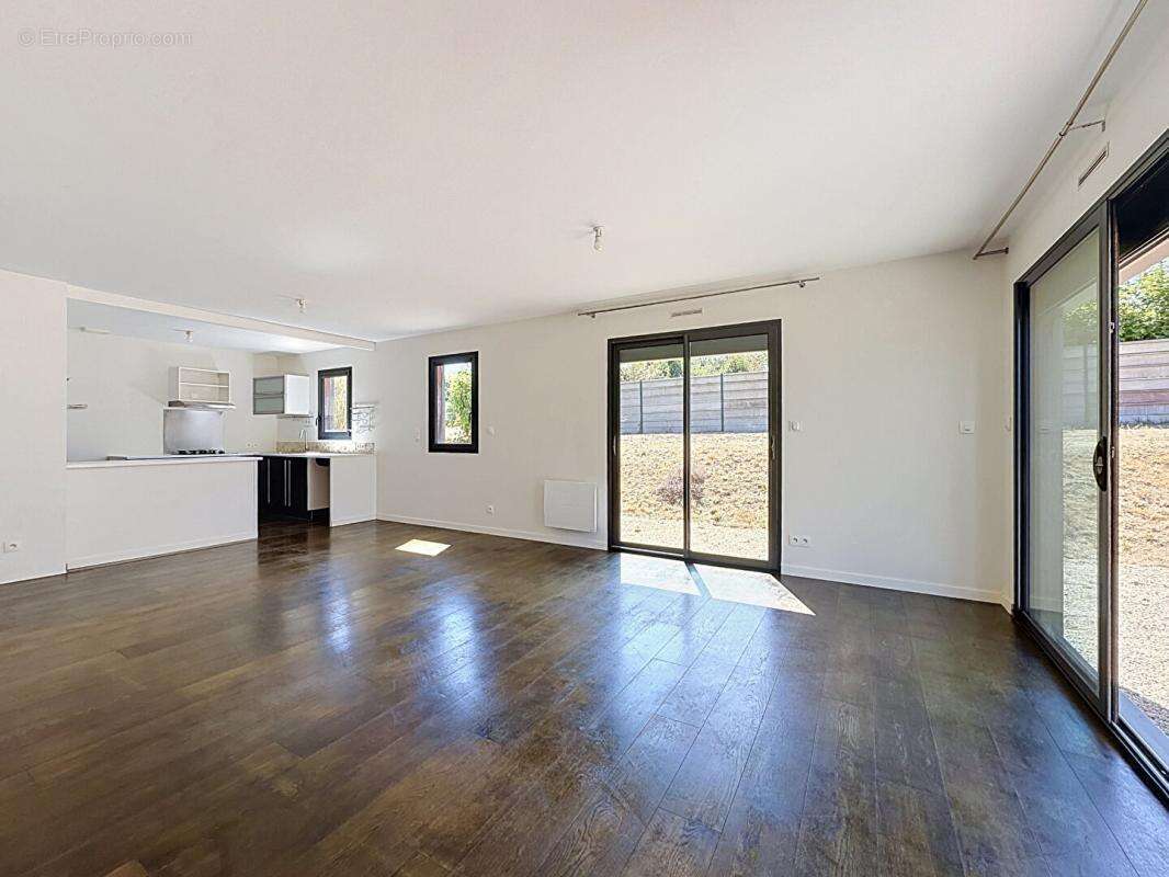 Bouzaire maison en bois - photo 2