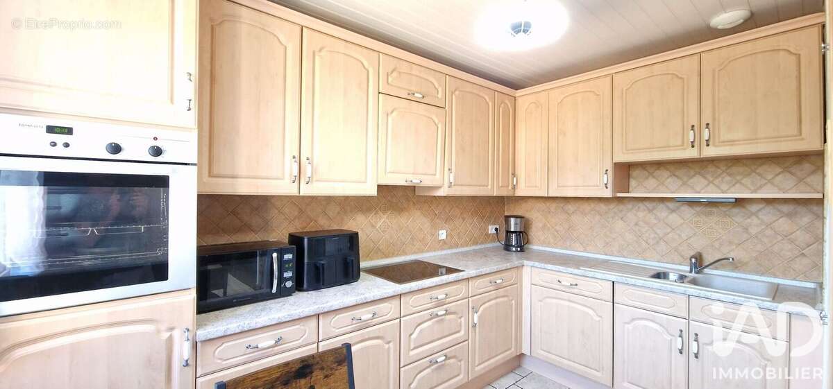 Maison 73 m² à Puttelange-Aux-Lacs  - photo 7