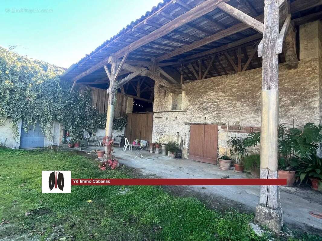 Maison à LANDIRAS