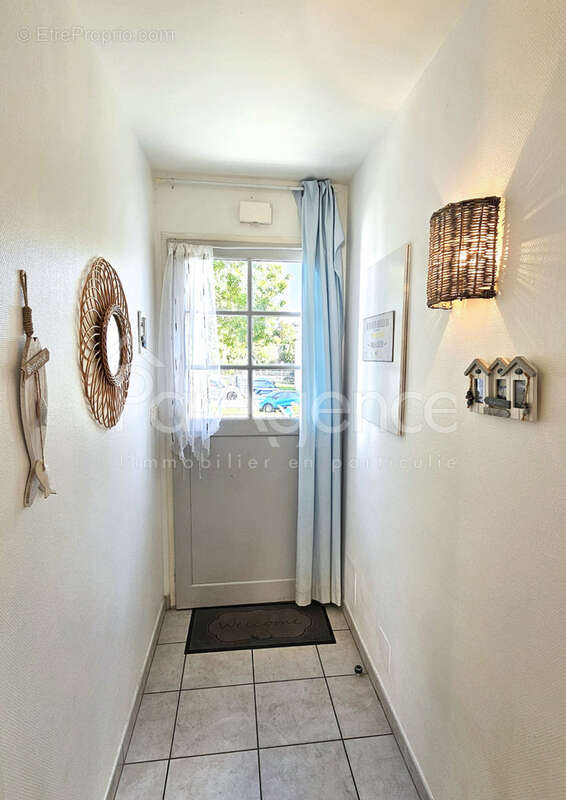 Maison à VAUX-SUR-MER