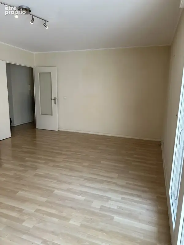 Appartement 56 m² à Plaisir  - photo 4