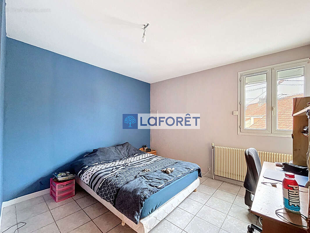 Maison 296 m² à Orges  - photo 11