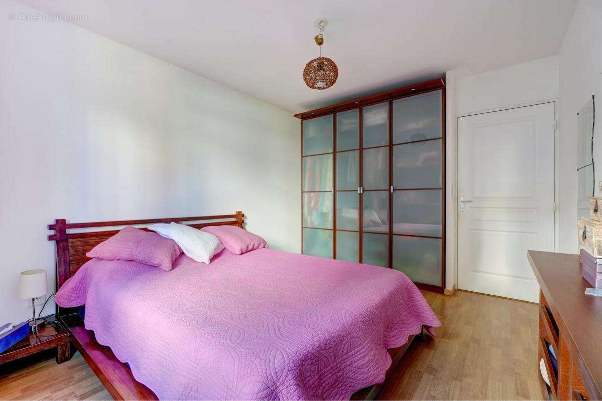 Appartement à SAINT-FONS