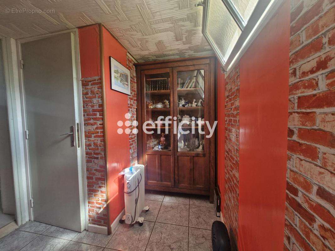 Maison 57 m² à Sauqueville  - photo 5