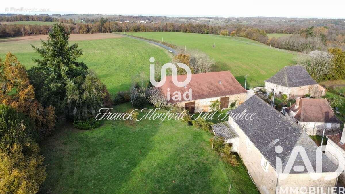 Photo 4 - Maison à JUILLAC