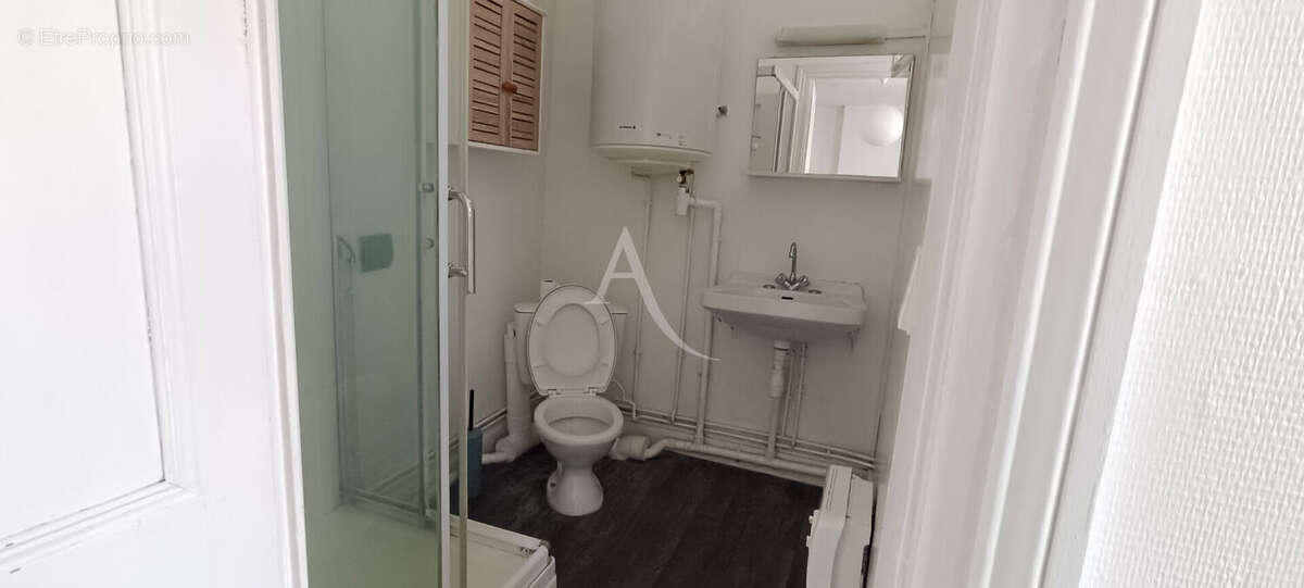 Immeuble avec local commercial - appartements - photo 10