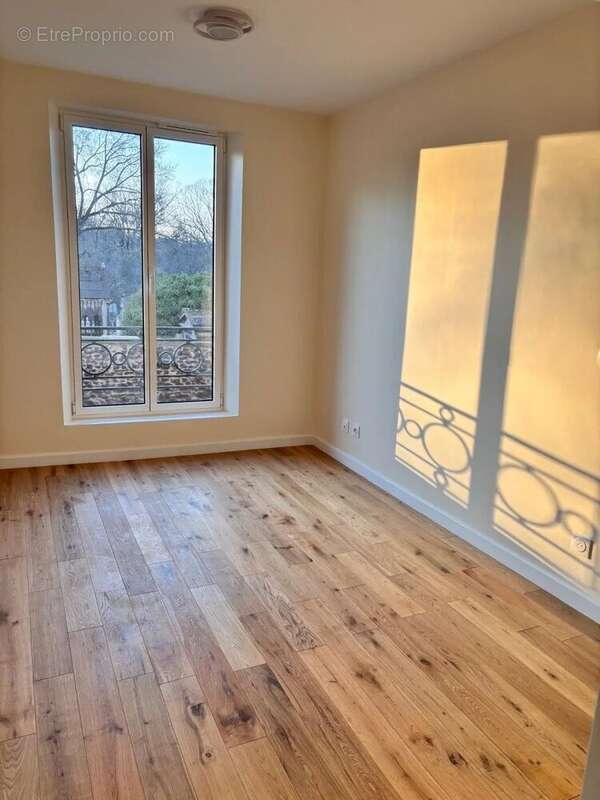 Maison à PARIS-18E