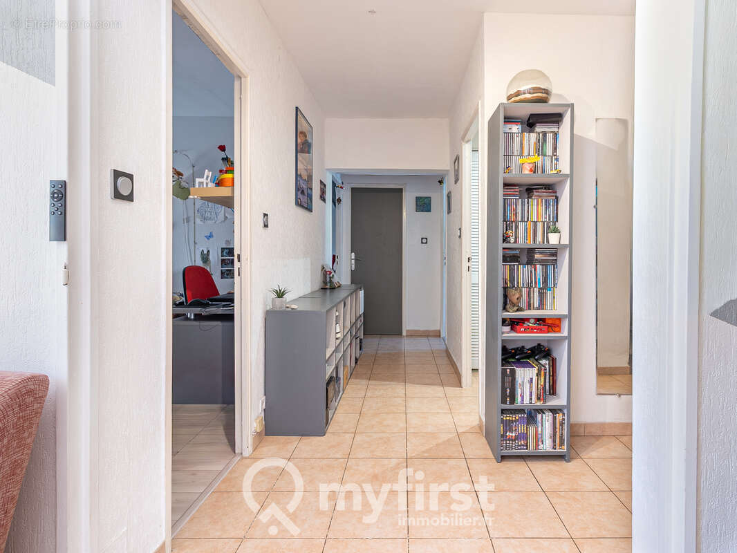 Appartement à LA VALETTE-DU-VAR