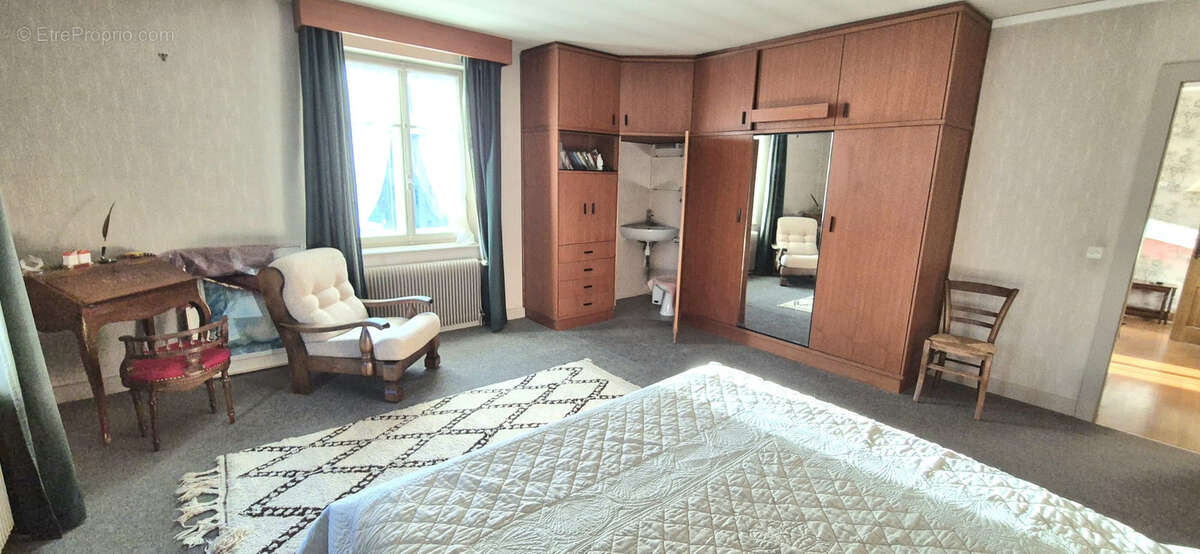 Appartement à LES GRAS