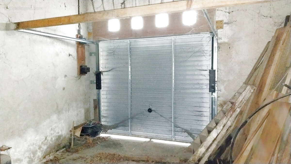 Maison à SAINT-MARTIN-DE-RIBERAC