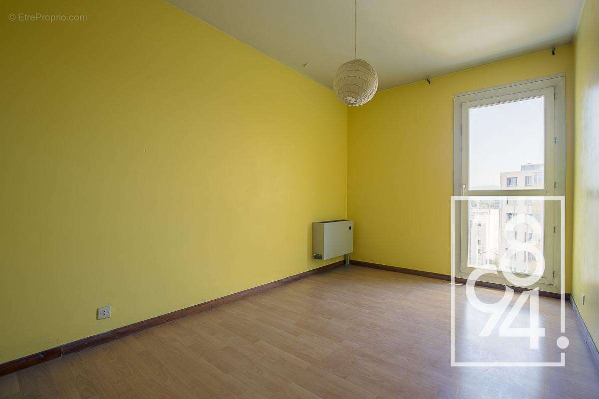 Appartement à MARSEILLE-13E