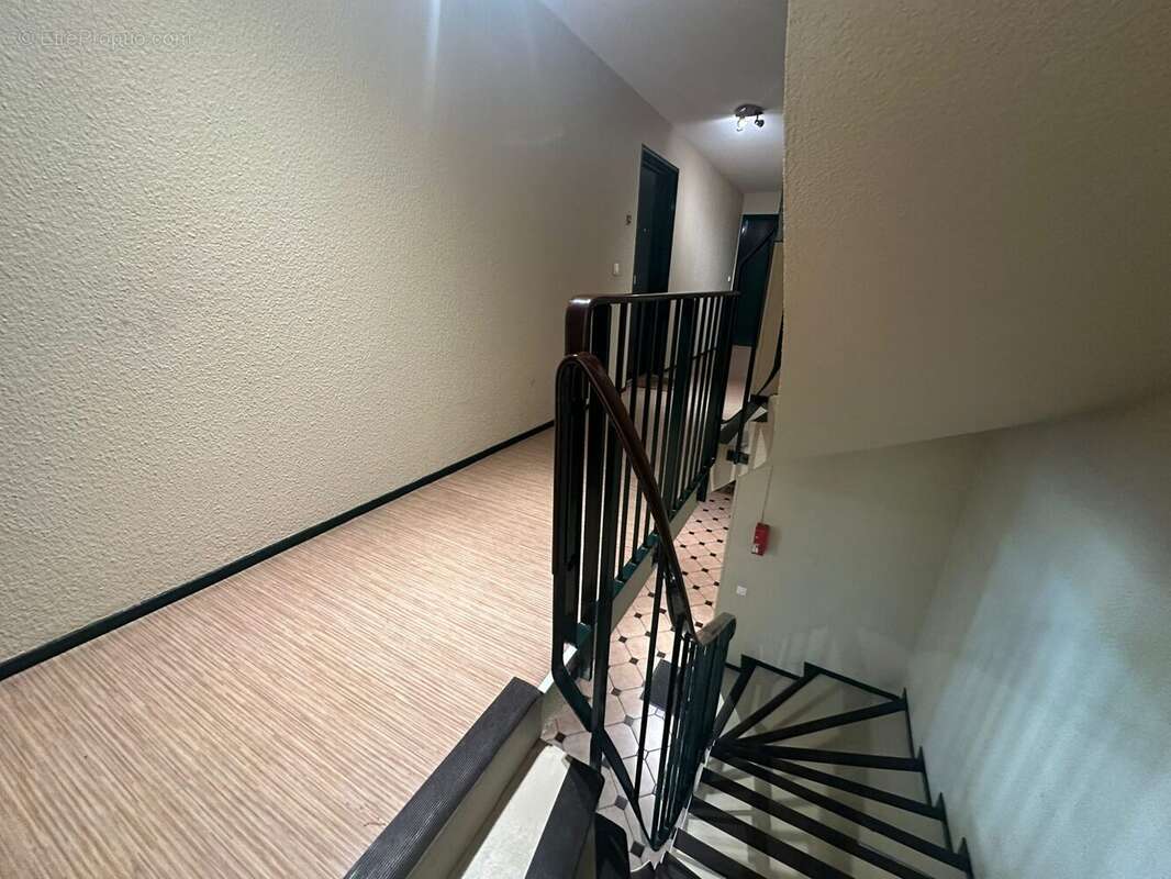 Appartement 47 m² à Le Bourget  - photo 7