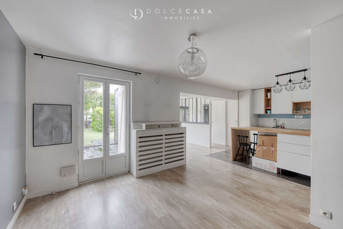 Maison à LE PERREUX-SUR-MARNE