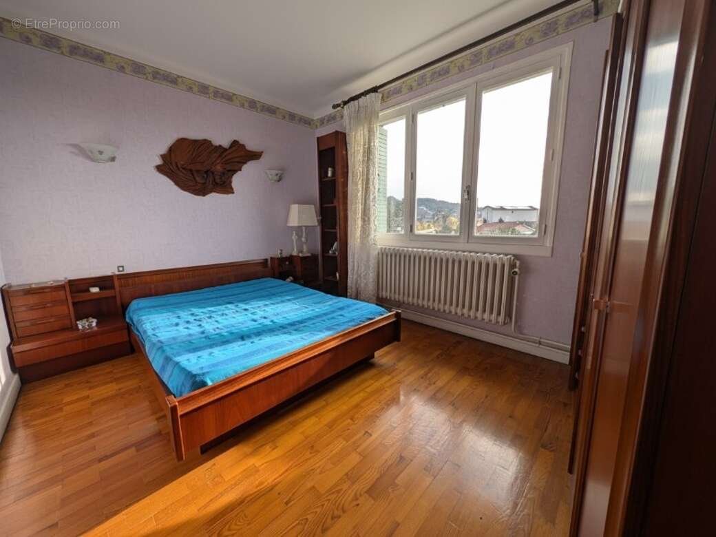 Maison à SAINT-MAURICE-L'EXIL