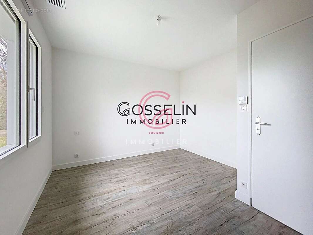 Maison Sanguinet 4 pièce(s) 112.29 M2 - photo 12