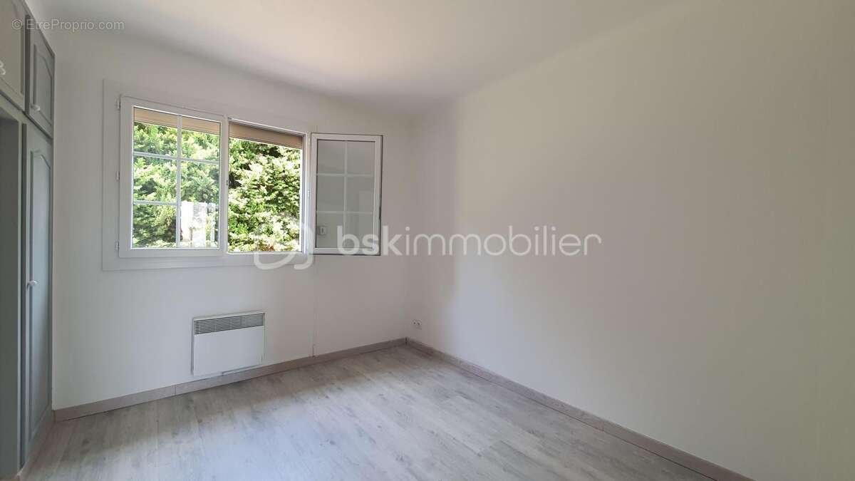 Maison 103 m² – 3 chambres – 2 salles d'eau – terrain 716 m² – garage - photo 13