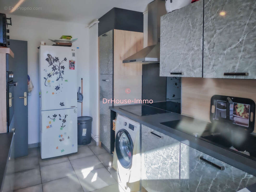 Appartement à MARSEILLE-11E