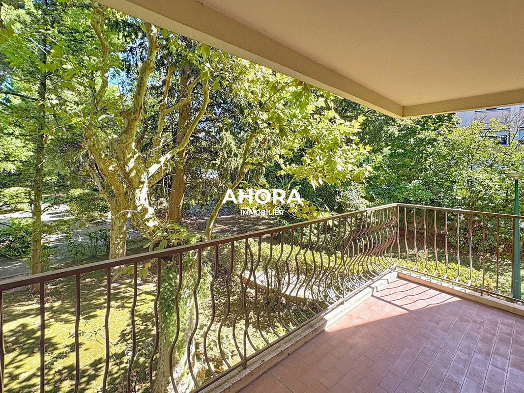 Appartement à MARSEILLE-9E