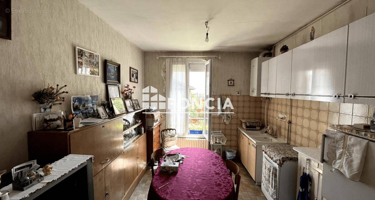 Appartement à LE PERREUX-SUR-MARNE