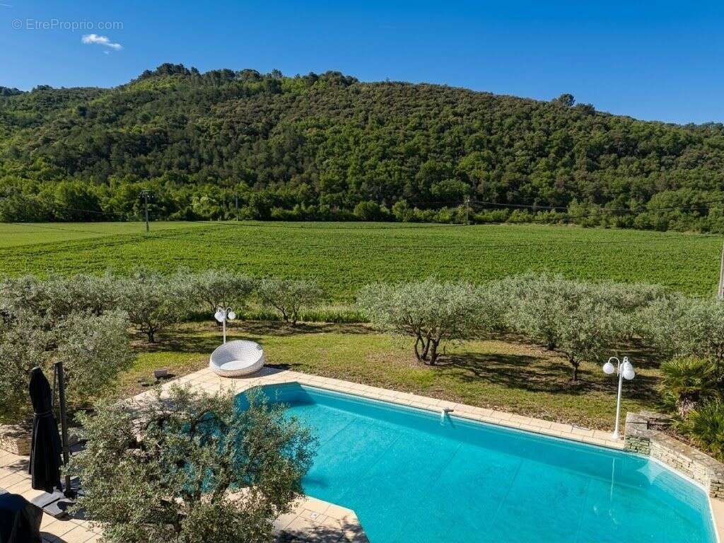 Une bastide provençale entre oliviers et lumière du Sud - photo 2