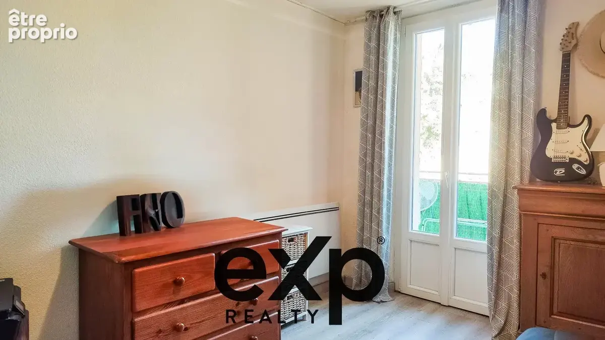 Appartement 48 m² à Vins-Sur-Caramy  - photo 9