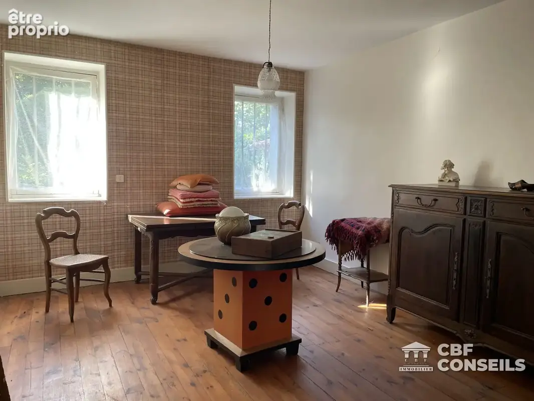 Maison 21 pièces 398 m² à vendre à Ardes (63420) - photo 4