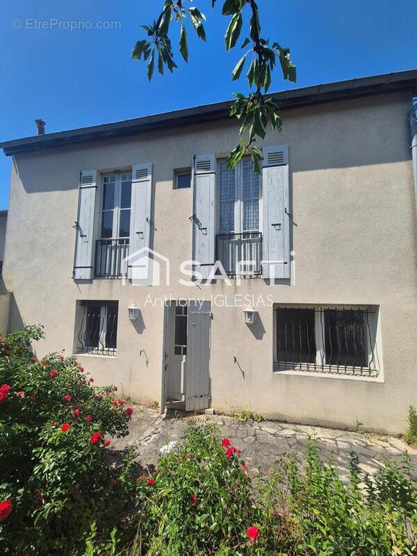 Photo 1 - Maison à CENON